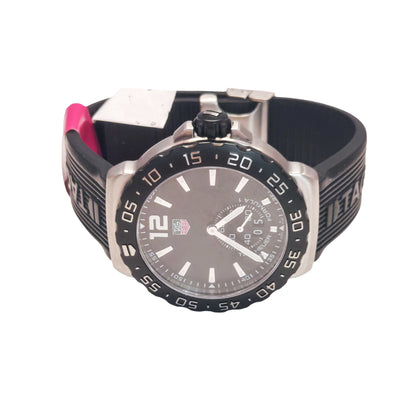 TAG Heuer Formula Men’s Quartz Watch – Black Rubber Strap Sport Luxury Timepiece