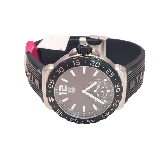 TAG Heuer Formula Men’s Quartz Watch – Black Rubber Strap Sport Luxury Timepiece