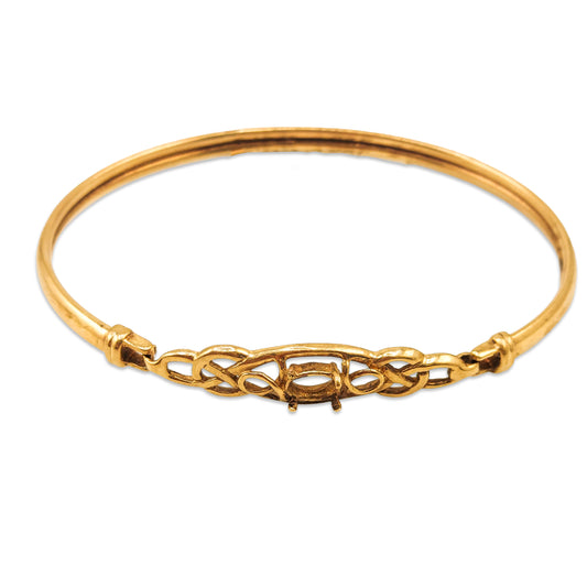 9KT Yellow Gold Mount Pattern Bangle 5.50GM – Elegant Lightweight Designer Gold Bracelet