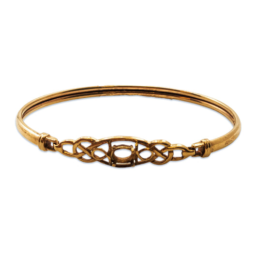 9KT Yellow Gold Mount Pattern Bangle 5.50GM – Elegant Lightweight Designer Gold Bracelet