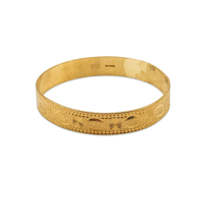 9KT Yellow Gold Kids Pattern Bangle 10.11GM – Elegant Lightweight Children’s Gold Bracelet