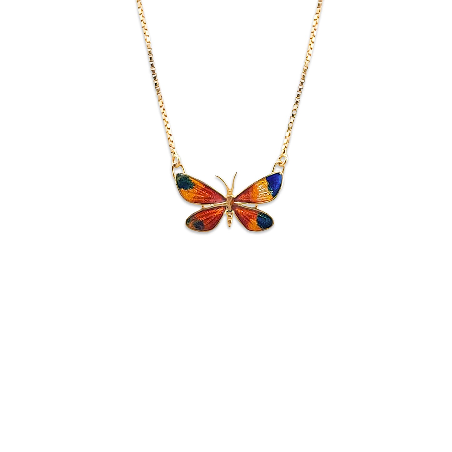 18KT Yellow Gold Butterfly Box Chain 5.38GM – Elegant Butterfly Gold Necklace